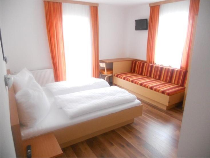 Haus Annemarie Hotel Wagrain Room photo